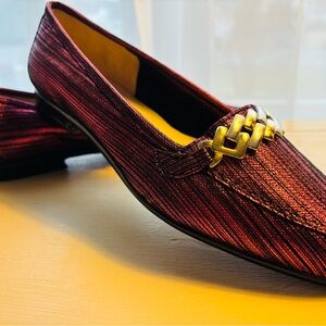 Amalfi Maroon Loafers with Gold Accent